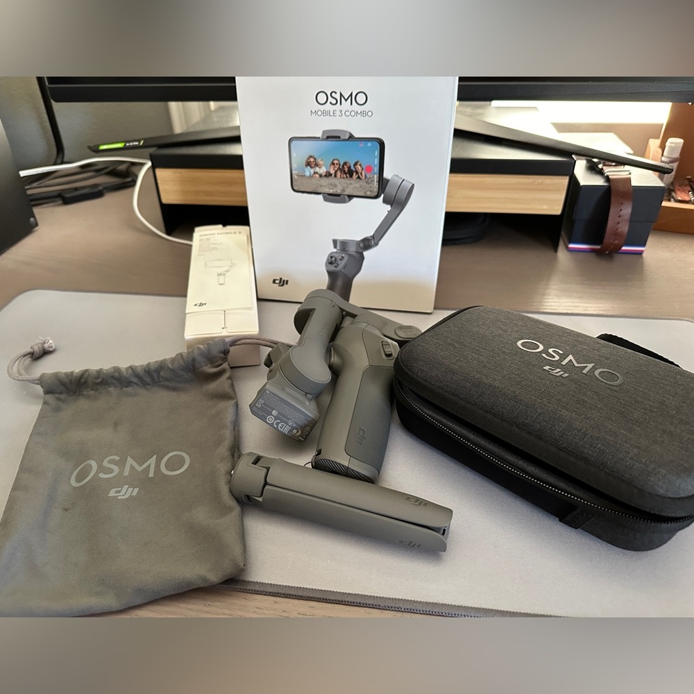 DJI Osmo Mobile 3 Gimbal Stabilizer